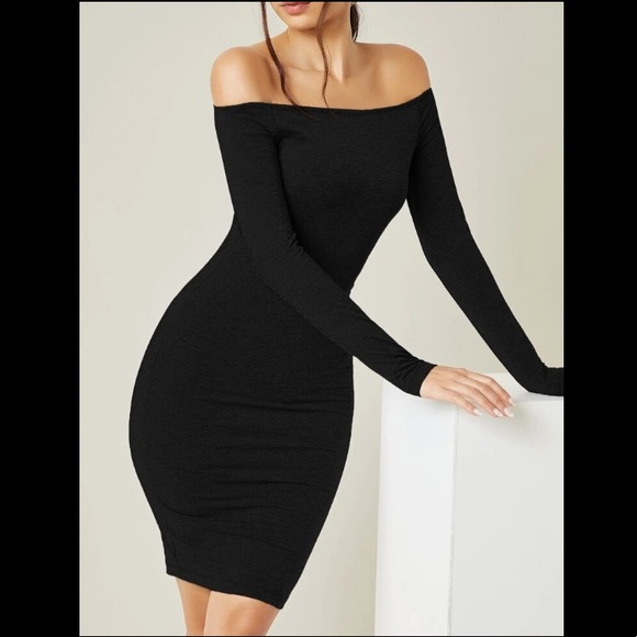 Sexy off shoulder dress size small - Picture 3 of 5